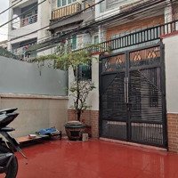 Cho Thuê Nhà Ở Dài Hạn Tại Quận 4