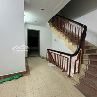 Cho Thuê Nhà Trung Hoà - Cầu Giấy. 130M2 X 5 Tầng,Mặt Tiền5.5M. Tầng 1 Thông, Các Tầng Trên Chia 2