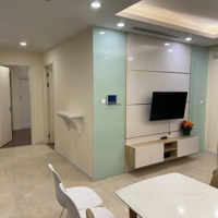 Cho Thuê Căn Hộ 2 Phòng Ngủ Đầy Đủ Nội Thất Tại D''capitale Trần Duy Hưng View Hồ
