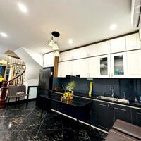 CỰC HIẾM 43M2* 5T TRẦN KHÁT CHÂN_10M RA PHỐ_ 6 PHÒNG KHÉP KÍN FULL NỘI THẤT_ 7.36 TỶ