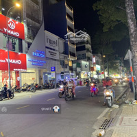 Cho Thuê Nhà Mặt Tiền Đường 116 Nguyễn Trãi P3 Quận 5 (4 X 20M) 3 Lầu Sân Thượng Nhà Mới Cứng