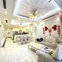 Hàng Hiếm !!! Chung Cư Cao Cấp Thượng Lưu Royal City Nguyễn Trãi 3 Ngủ 2 Wc Siêu Vip Ở Ngay !!