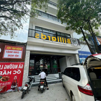 Cho Thuê Nhà Cầu Bươu (Đối Diện Mediamaxdiện Tích165M2 X 5 Tầng 1 Hầm Thông Sàn Thang Máy Giá Bán 98 Triệu