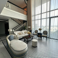 Chủ Thiện Chí, Cần Bán Penthouse, 5Pn 4 Vệ Sinhdiện Tích 300M2, Trục 5+6 Full Nội Thất Luxury( Hữu Hạn)