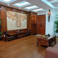 Bán Căn Hộ Chung Cư View Đẹp Tại 170 Đê La Thành, Giá Hơn 8 Tỷ Vnd, 154M2, 3 Phòng Ngủ 3Wc