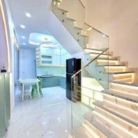 Cần bán nhà đường Lưu Hữu Phước, Phường 15 - Quận 8 , DT : 40m2/2ty5 , sổ riêng