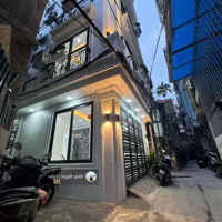 Bán Chdv Cầu Giấy 55M2X6Tầng Thang Máy Lô Góc 2 Thoáng Dòng 6%/Năm