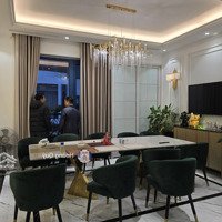 Bán Gấp Liền Kề Làng Việt Kiều Châu Âu 79M2*4Tầng View Gần Khuôn Viên Vỉa Hè Kinh Doanh Chỉ 21.5 Tỷ