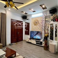 Bán Nhà Riêng Tại Phạm Văn Đồng, 7,5 Tỷ, 36 M2, 5 Phòng Ngủ Lô Góc,Mặt Tiền5,1M ,Full Nội Thất Châu Âu
