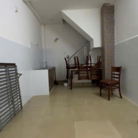 Nhà Đường Trần Hưng Đạo, 2 Phòng 3 Toilet, Gần Mặt Tiền, Hẻm An Ninh.