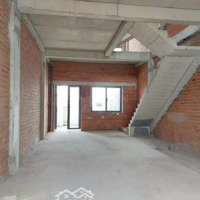Bán Nhà Phố 1 Trệt 2 Lầu, Sân Thượng Siêu Hot Tại The Pearl Riverside, 3,216 Tỷ/ 70M2