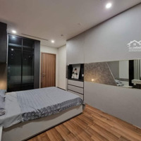 Vợ Chồng Mình Cần Bán Eco Green City, 6,2 Tỷ, 94M2, 3 Phòng Ngủ+ 2 Vệ Sinh Tầng Trung, View Thoáng Vô Cùng