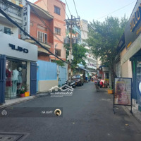 Xe Hơi Ngủ Trong Nhà - Ngay Vòng Xoay Lê Đại Hành - 71M2 - 3 Tầng - Giá Bán 8.8Tỷ Còn Tl