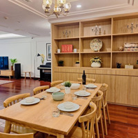 Siêu Phẩm Căn Góc 3 Phòng Ngủrộng 168M2 Tầm View Sân Vườn Bể Bơi Cực Đẹp Ở Mandarin. Giá Tốt Chỉ 93 Tr/M2