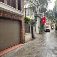 Nhà 4 Tầng Cho Thuê Tại Phường Bồ Đề, Long Biên . 30 Triệu/Tháng