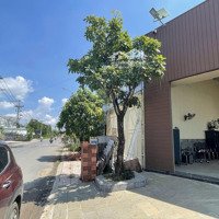 Bán Nhà Lô Góc Mtrường Lưu Q9, Gầnmặt Tiềneastmark.diện Tích282M2 Ngang 7,8M2, Có 182M2 Thổ. Giá Chỉ 14.5 Tỷ