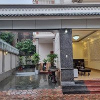 Biệt Thự Sân Vườn - 4 Ôtô Tránh - Vỉa Hè - Đẳng Cấp - Sang Xịn Mịn- Cần Tiền Bán Gấp- 119M2 19,2Tỷ