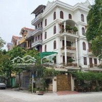 Biệt Thự Sân Vườn - 4 Ôtô Tránh - Vỉa Hè - Đẳng Cấp - Sang Xịn Mịn- Cần Tiền Bán Gấp- 119M2 19,2Tỷ