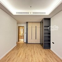 Cho Thuê Căn Hộ 3 Phòng Ngủsarina Sala Nội Thất Cơ Bản, Giá Chỉ 32 Triệu