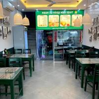 Bán Nhà Mặt Phố Kinh Doanh Đỉnh Hoàng Cầu, Đống Đa 50m, 5 tầng, mt 4.8m, giá 28.5 tỷ.