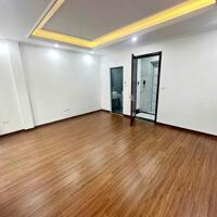 Nhà riêng phố Khương Đình 45m, 6T tháng máy giá 9.5 tỷ