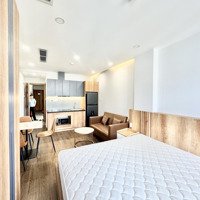 Căn Hộ Stu Ban Công 40M2 Fullnt Cao Cấp Ngay Gần Cầu Thủ Thiêm Có Thang Máy, Hầm Xe, Bảo Vệ 24/7
