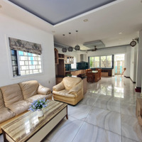 Bán Nhanh Nhà Phố 148.8M2, 4 Phòng Ngủ Phòng Thờ, 5 Vệ Sinh Full Nội Thất Tại Mega Village Khang Điền, Quận 9