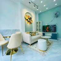 Một Siêu Phẩm Mini 2 Tầng Lầu Đúc Giá Chỉ Hơn 3 Tỷ Chút