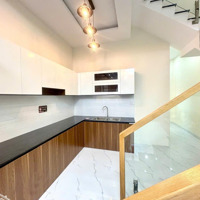 Chưa Tới 900 Triệu Có Ngay Nhà Đẹp Sổ Hồng Riêng, Full Thổ Cư, Trung Tâm Biên Hoà