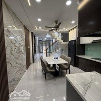 Bán Gấp Nhà 5 Tầng Khu Vip Quận 12. Full Nội Thất Mới, Chỉ Hơn 6 Tỷ!