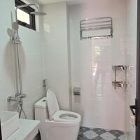 Bán Nhà Yên Bệ Kim Chung, 30m2*5Tầng, Mặt ngõ, lô góc 2 thoáng mặt chỉ 30m ra ôtô dừng đỗ.