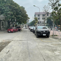 Chính Chủ Bán Lô Góc 3 Mặt Thoáng -Phân Lô Vỉa Hè - Kinh Doanh Nam Từ Liêm 122M 5 Tầng 26,5 Tỷ
