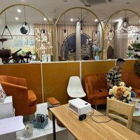 Siêu Phẩm Có 102, Nhà 5T Phố Nguyễn Thị Định, Hai Mặt Ngõ Ô Tô Tránh, Phân Lô, Đang Cho Thuê.