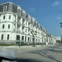 Bán Biệt Thự, Căn Góc Kinh Doanh Rất Tốt, Giá Bán 46 Tỷ, Mặt Tiền Rộng Gần 30M