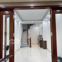 - Nhà Đẹp Hàm Nghi Siêu Hiếm ,32M , 5 Tầng - Giá Bán 8.6 Tỷ Nam Từ Liêm - Nhà Mới Xây Đẹp Ko Tì Vết