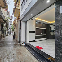 Nhà 5 Tầng Độc Lập 33.2M2 Oto Thông, Gần Trường 123 Thượng Thanh. Chỉ 5.X Tỷ. Ở Và Kinh Doanh