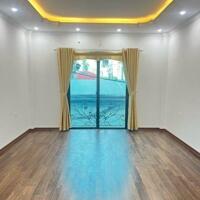 Bán nhà 39m2 cạnh UBND xã Liên Trung, Đan Phượng. Nhà xây 4 tầng, mặt ngõ thông Ôtô đỗ cửa