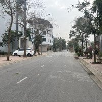 Cần Bán Nhanh 100M Nam Vĩnh Yên Gần Trường Học Đường 16.5M. Liên Hệ: 0865566675