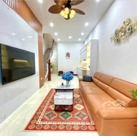Bán Nhà Tây Mỗ, Gần Đô Thị Vinhomes, Ngõ Thông, Ô Tô Tránh Trước Nhà,Diện Tích32M, 5 Tầng, Chỉ 4.5 Tỷ