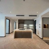 Bán Gấp Nên Giảm Giá Bán 500 Triệu Căn 3 Phòng Ngủ135M2 Chcc Golden Park. Giá Bán Trong Tuần. Liên Hệ: 0911717886