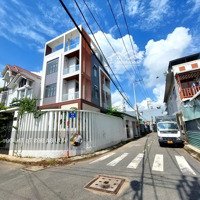 Bán Nhà 10M X 20 Nhà Tác Được 2 Lô Nhà Nằm Mặt Tiền Đường Phân Được 2 Lô Sổ Vuông Đẹp
