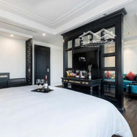 Siêu Phẩm Hàng Buồm 300M2 - Khách Sạn 5 Sao 8T Trung Tâm Phố Cổ - Dòng Tiền Khủng - Mặt Tiền 10M