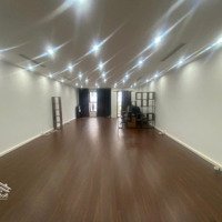 Cho Thuê Nhà Mặt Phố Vinhomes Gardenia Hàm Nghi,Diện Tích90M, 5 Tầng,Mặt Tiền6M, Thang Máy.90 Triệu