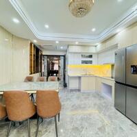 NHÀ NGUYỄN VĂN CỪ 50M, 7T, MT4.5M, THANG MÁY, NGÕ TO HƠN PHỐ, 4 Ô TÔ TRÁNH, THÔNG TỨ PHÍA.