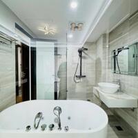 NHÀ GIA THỤY 50M, 7T, MT4.5M, THANG MÁY, NGÕ TO HƠN PHỐ, 4 Ô TÔ TRÁNH, THÔNG TỨ PHÍA.
