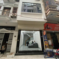 Bán Nhà Mặt Phố Trần Quốc Hoàn, 14 Tỷ, 35M2, Giá Ưu Đãi Tại Cầu Giấy, Hà Nội