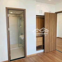 Bán Cc Eco Green Sài Gòn, 4,5 Tỷ, 66M2, View Đẹp 2 Phòng Ngủ Tầng Cao
