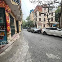 Bán Nhà Phố Hoàng Ngọc Phách - Ô Tô Tránh Trước Nhà - 61M2 X 4 Tầng - Giá 20 Tỉ Có Thương Lượng
