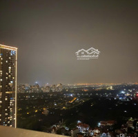Cần Bán Căn 68M Skyoasis 2 Ngủ Giá Bán 3.6 Tỷ Liên Hệ: 0961694919