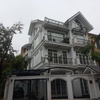 Cho Thuê Biệt Thự Linh Đàm Đại Kim Diện Tích:230M2 Mặt Tiền 12,5M Giá Siêu Rẻ